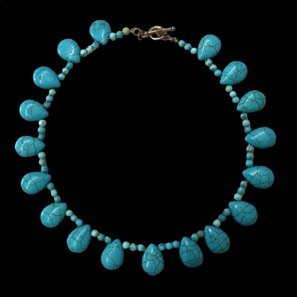 Turquoise Necklace with Silver Clasp 15” long and 5” across - Picture 1 of 2
